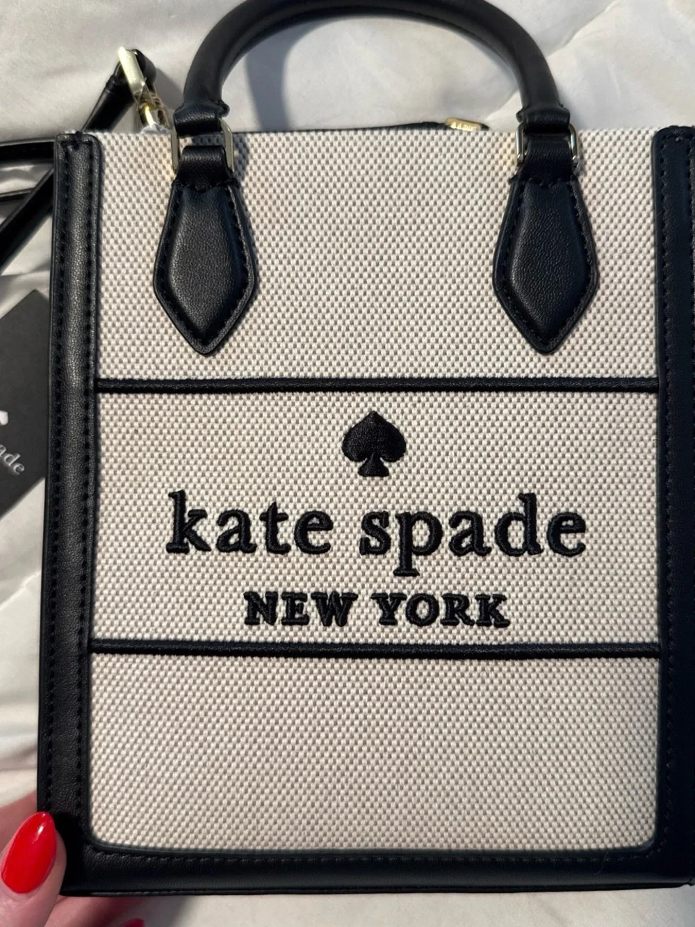 NWT!! BRAND NEW NEVER USED Kate Spade cream and black mini tote crossbody